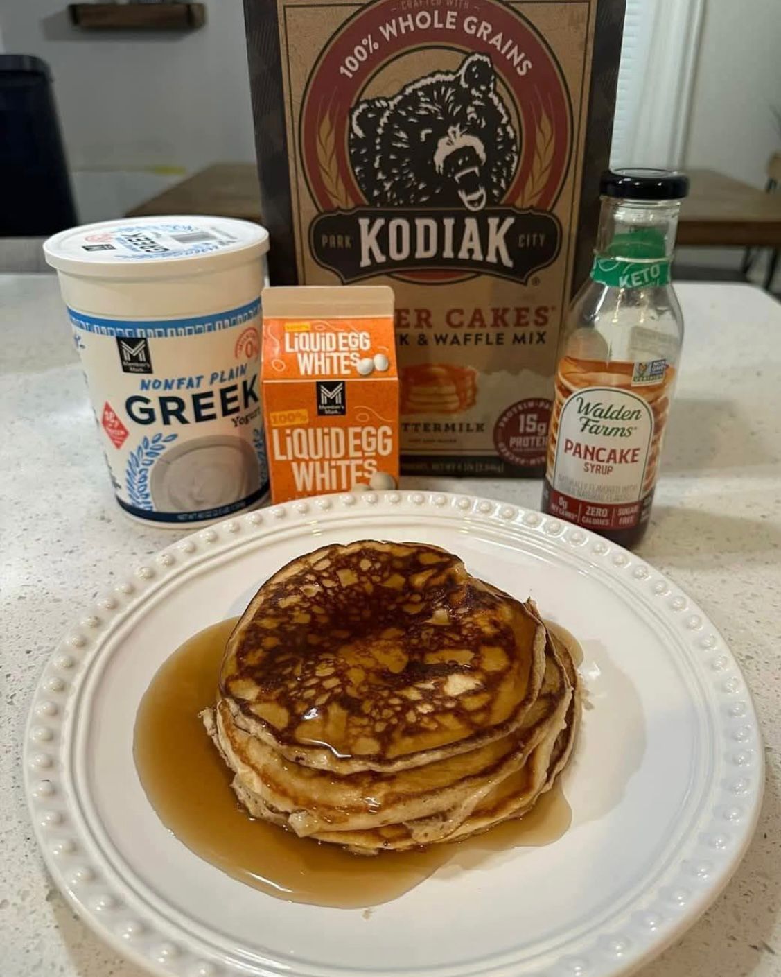 High-Protein Pancakes (3 Ingredients!)